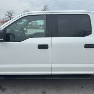 FORD F150 XLT SUPERCREW 4WD - 4