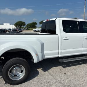 FORD F-350 SUPER DUTY LARIAT - 9