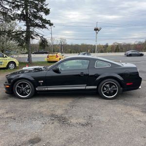 FORD MUSTANG GT DELUXE - 3