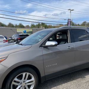 CHEVROLET EQUINOX PREMIER - 2