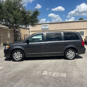 2019 Dodge GRAND CARAVAN SE 照片 3