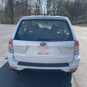 SUBARU FORESTER X - 7