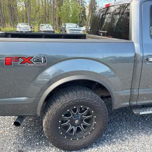 FORD F-150 XLT - 9