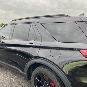 FORD EXPLORER ST - 6