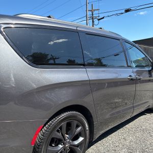 CHRYSLER PACIFICA TOURING L - 9