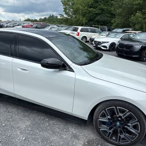 2024 BMW I5 M60 — миниатюра 13