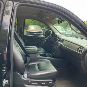 صورة مصغرة 33 لـ 2012 Chevrolet AVALANCHE LT