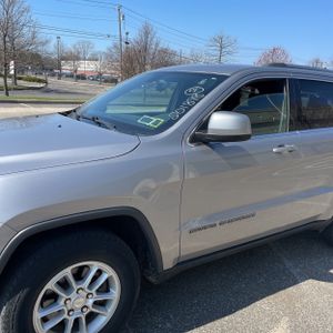 JEEP GRAND CHEROKEE LAREDO E - 2