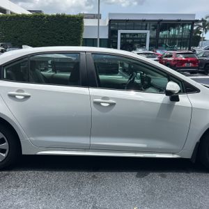 صورة مصغرة 11 لـ 2025 Toyota COROLLA LE