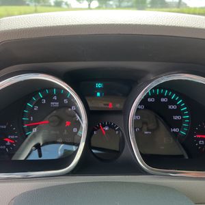 صورة مصغرة 38 لـ 2011 Chevrolet TRAVERSE LS