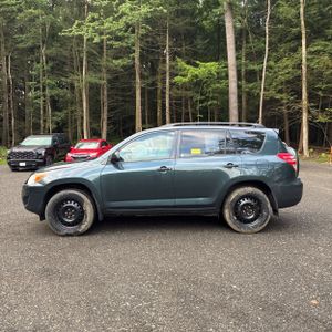 صورة 3 لـ 2012 Toyota RAV4 BASE