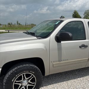 CHEVROLET SILVERADO 1500 - 2