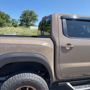 2022 Nissan FRONTIER PRO-4X photo 9