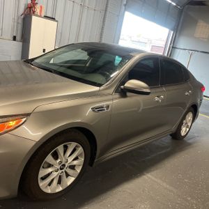 2016 KIA OPTIMA EX — фото 2