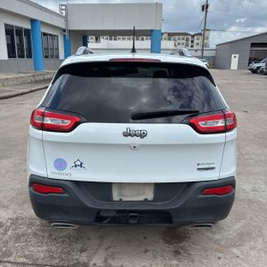 JEEP CHEROKEE LATITUDE - 7