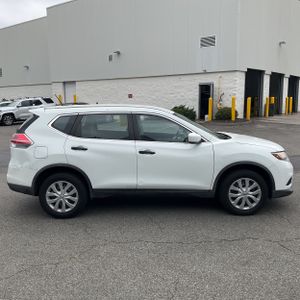 2016 Nissan ROGUE S 照片 10