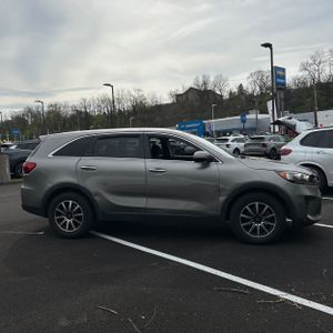 KIA SORENTO LX V6 - 10