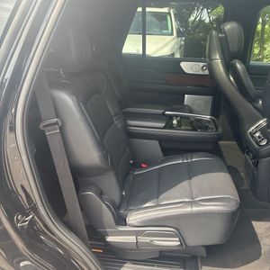 صورة 35 لـ 2021 Lincoln NAVIGATOR RESERVE