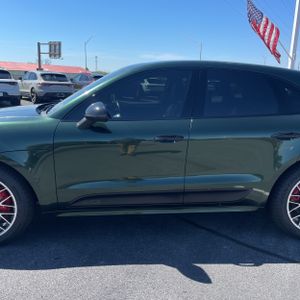PORSCHE MACAN GTS - 4