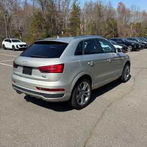 AUDI Q3 2.0T PREMIUM PLUS - 8