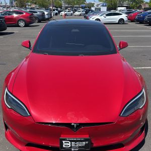 TESLA MODEL S PLAID - 9