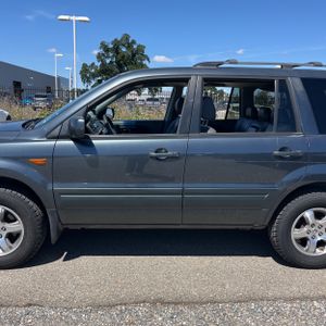 HONDA PILOT - 4
