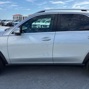 صورة 4 لـ 2026 Mercedes-BENZ GLE