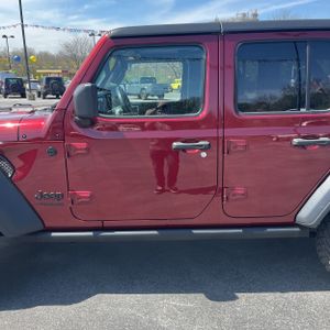 JEEP WRANGLER UNLIMITED WILLYS - 4