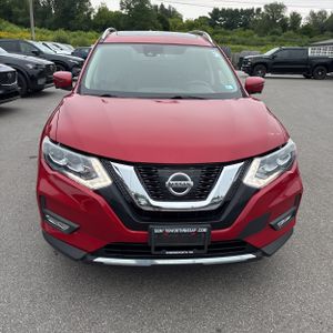 2017 Nissan ROGUE SL 照片 10