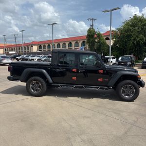 صورة 10 لـ 2020 JEEP GLADIATOR RUBICON