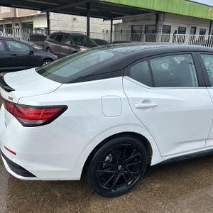 NISSAN SENTRA SR - 9