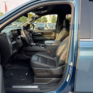 صورة 32 لـ 2025 Chevrolet TAHOE LT