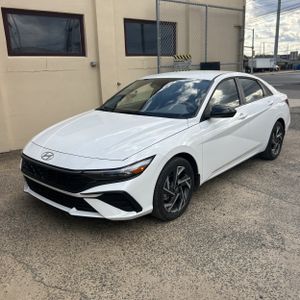 HYUNDAI ELANTRA SEL SPORT - 1