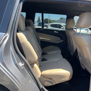 2017 Mercedes-BENZ GLS — фото 35