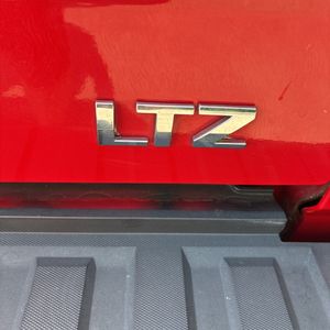 2014 Chevrolet SILVERADO 1500 LTZ — миниатюра 23