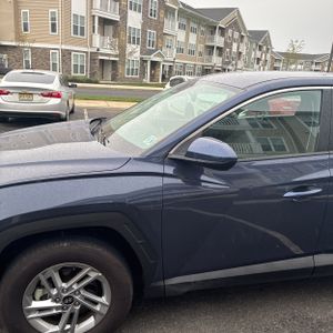 HYUNDAI TUCSON SE - 2