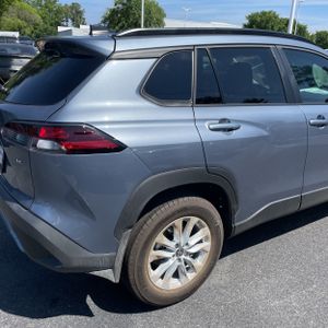 TOYOTA COROLLA CROSS - 9