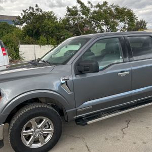 FORD F-150 XLT - 2