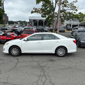 2014 Toyota CAMRY LE 照片 3