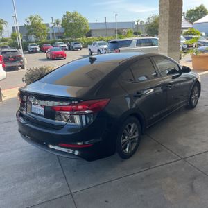 HYUNDAI ELANTRA SEL - 8