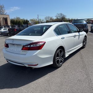 HONDA ACCORD SPORT - 8
