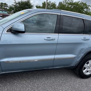 JEEP GRAND CHEROKEE LAREDO - 4