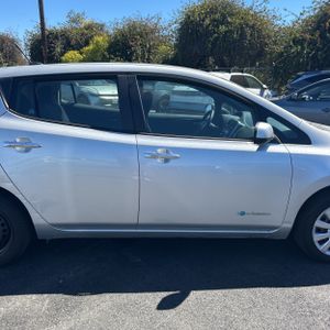 صورة مصغرة 11 لـ 2013 Nissan LEAF S