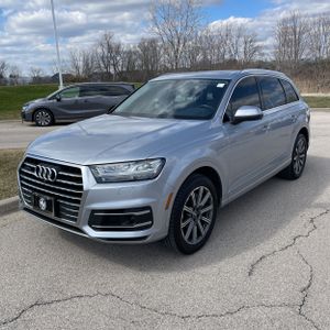 AUDI Q7 2.0T PREMIUM - 1