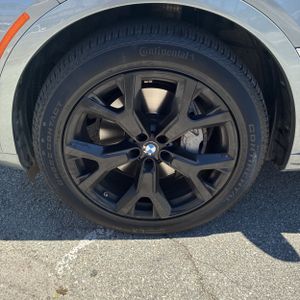 2025 BMW X7 XDRIVE40I — миниатюра 17