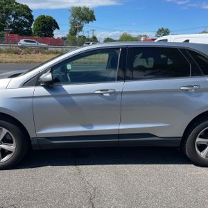 FORD EDGE SEL - 4