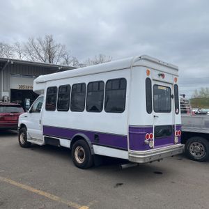 FORD E-350 CUTAWAY - 3