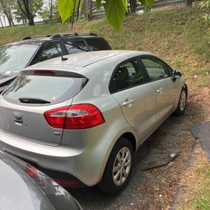 2013 KIA RIO 5-DOOR LX — фото 7