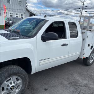 CHEVROLET SILVERADO 2500HD LT - 2