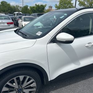 FORD ESCAPE TITANIUM - 2